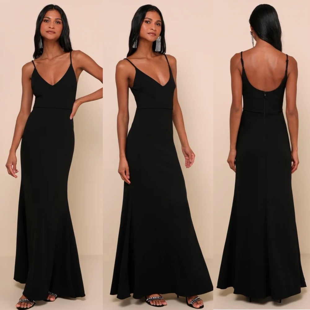 New with tag LULUS V-Neck Trumpet
GOWN DRESS Size X-SMALL BLACK  Infinite Glory